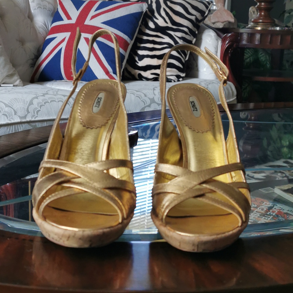 SCHUTZ sandals